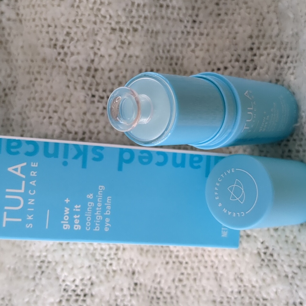 TULA Skincare glow + get it cooling & brightening eye balm, 10g/0.35oz - Picture 3 of 11